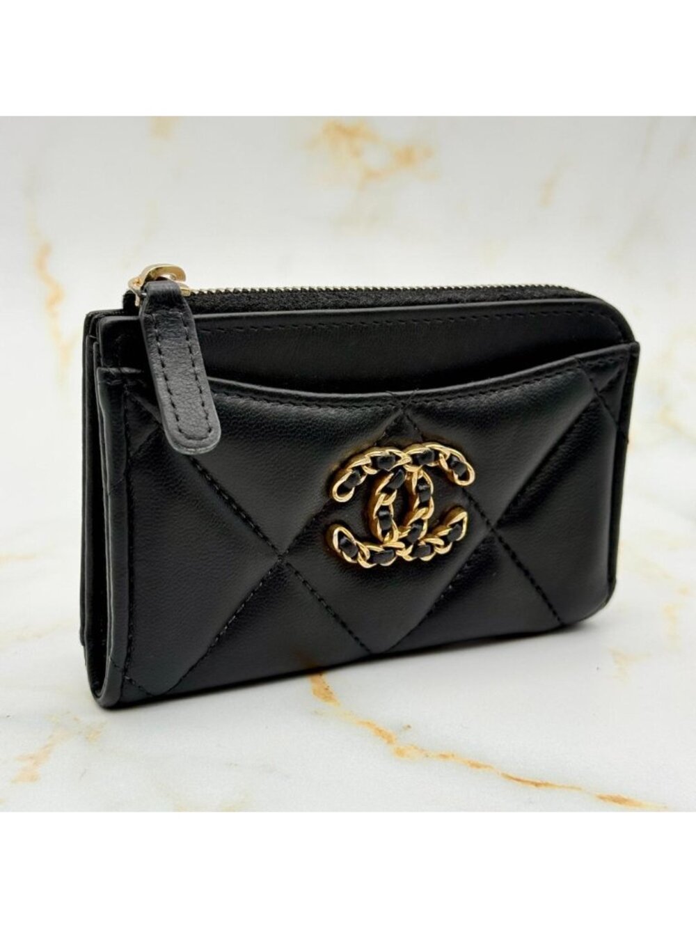 Chanel 19 Fragment Case Wallet - Picture 3 of 13